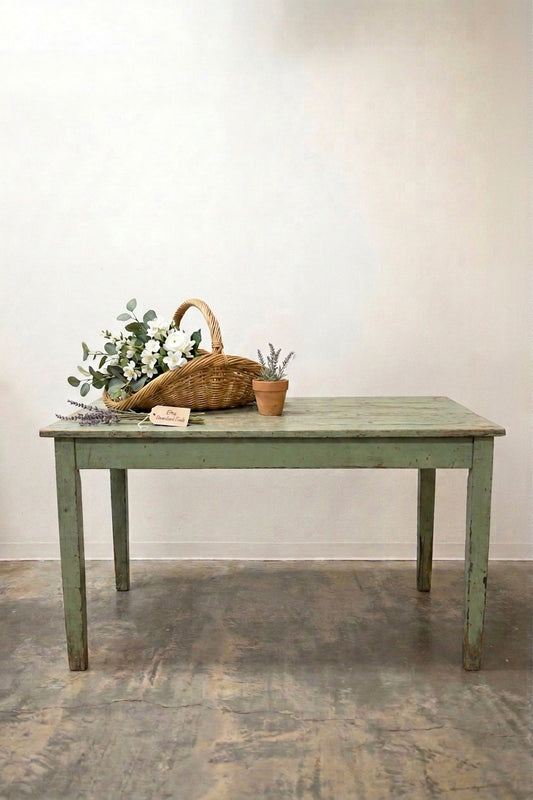 Homestead Farm Table