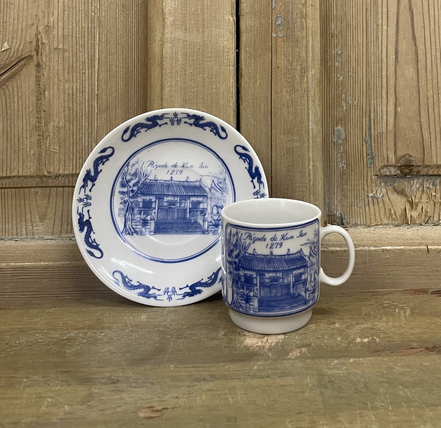 Blue & White Teacup/Saucer - Set of 6